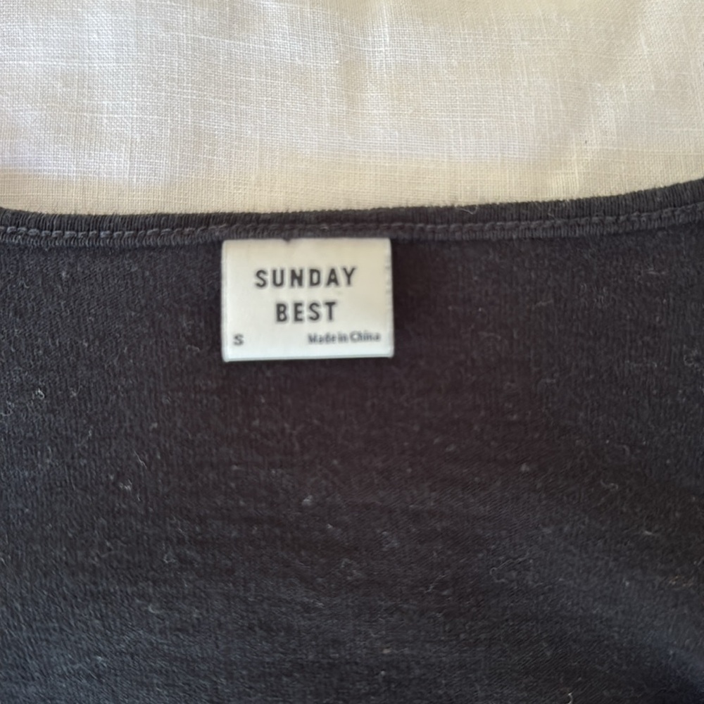 Cropped top - Picture 2 of 3